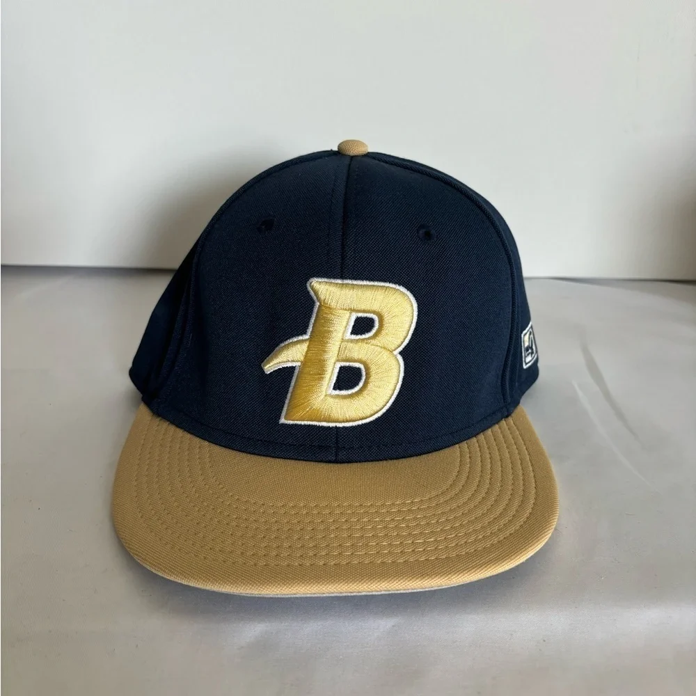 Men's‎ Richardson hat color blue and gold size 7 3/8
